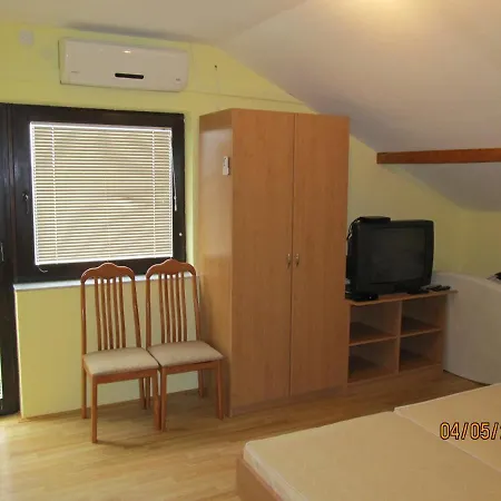 Ela A2 Guest house